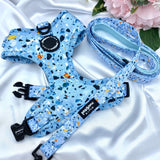 Reliable and fashionable dog leash showcasing a blue terrazzo design, perfect for walks with your furry friend